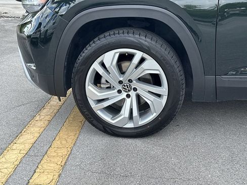 Used 2022 Volkswagen Atlas SE image 30