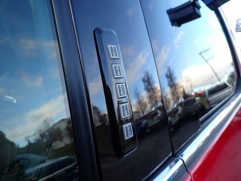 Certified 2022 Ford F250 Platinum image 14