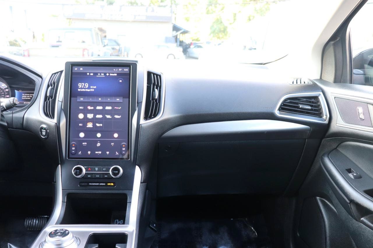 Used 2024 Ford Edge SEL AWD/4WD image 18