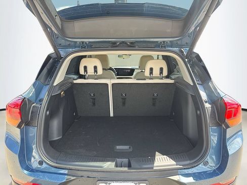 Used 2025 Buick Encore GX Preferred FWD image 24