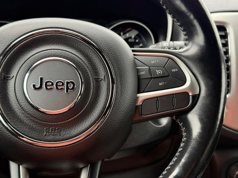 Used 2021 Jeep Compass Latitude w/ Sun and Sound Group AWD/4WD image 25