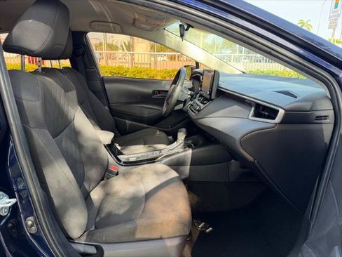 Used 2022 Toyota Corolla LE FWD image 14