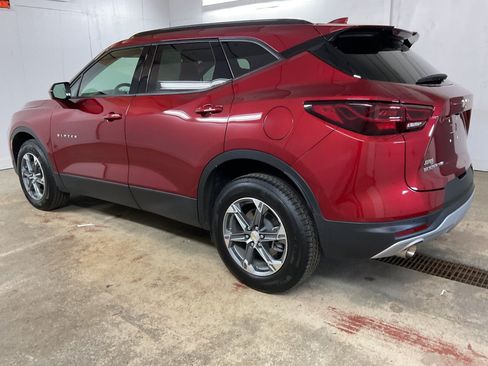 Used 2024 Chevrolet Blazer LT w/ Convenience Package AWD/4WD image 4