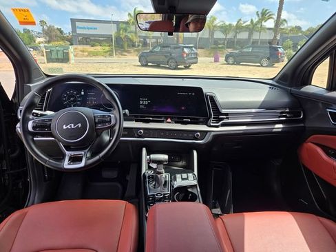 Used 2024 Kia Sportage SX FWD image 10