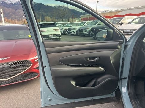 Used 2025 Hyundai Santa Cruz SEL image 14