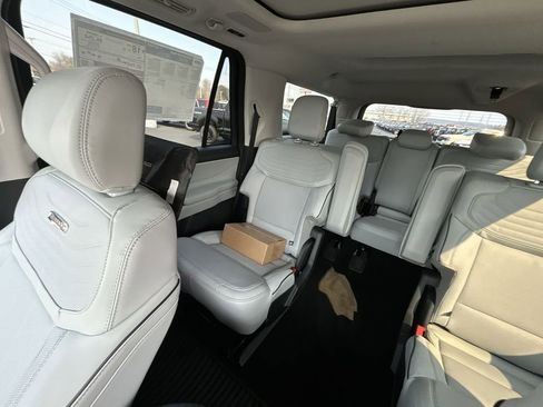 New 2026 Ford Expedition Max Platinum image 14
