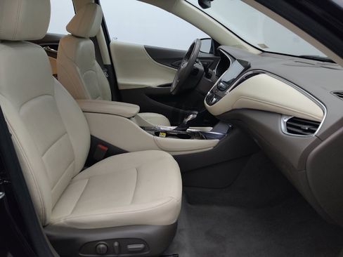 Used 2024 Chevrolet Malibu LT FWD image 21