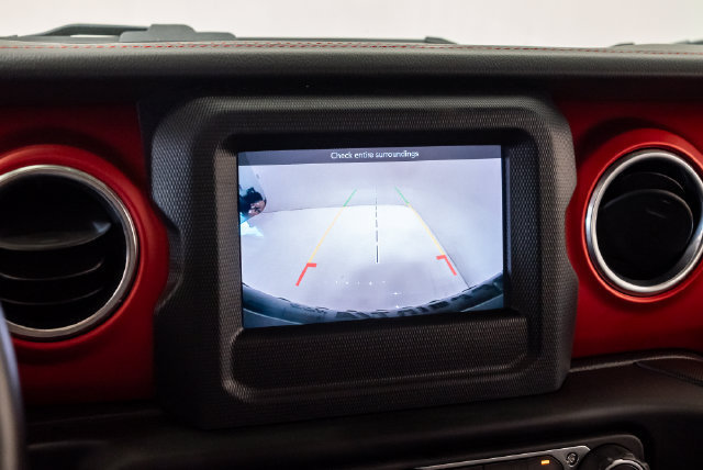 Used 2019 Jeep Wrangler Unlimited Rubicon AWD/4WD image 12