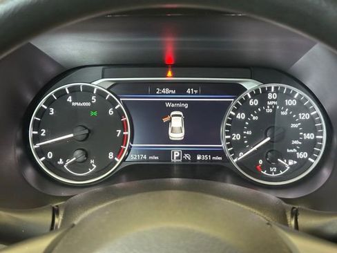 Used 2024 Nissan Sentra SV FWD image 25