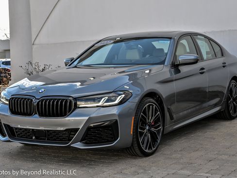 Used 2022 BMW 540i xDrive w/ Executive Package image 3