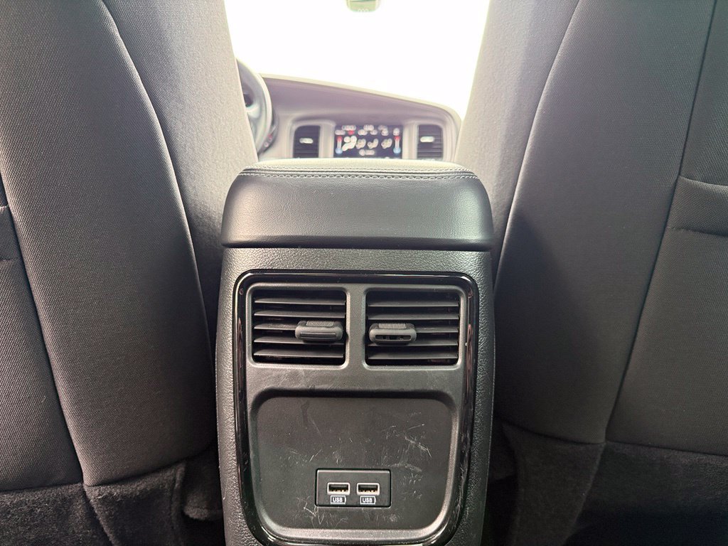 Used 2023 Dodge Charger SXT w/ Blacktop Package AWD/4WD image 29