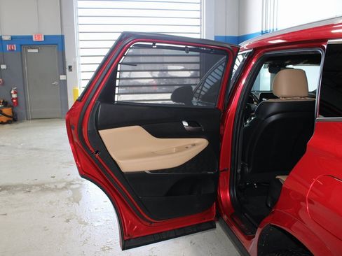 Used 2023 Hyundai Santa Fe Calligraphy image 17