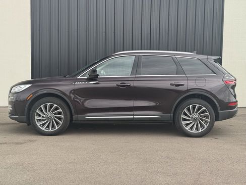 Used 2023 Lincoln Corsair Reserve w/ Equipment Group 201A image 2