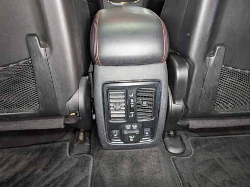 Used 2015 Dodge Durango R/T w/ Trailer Tow Group IV image 23