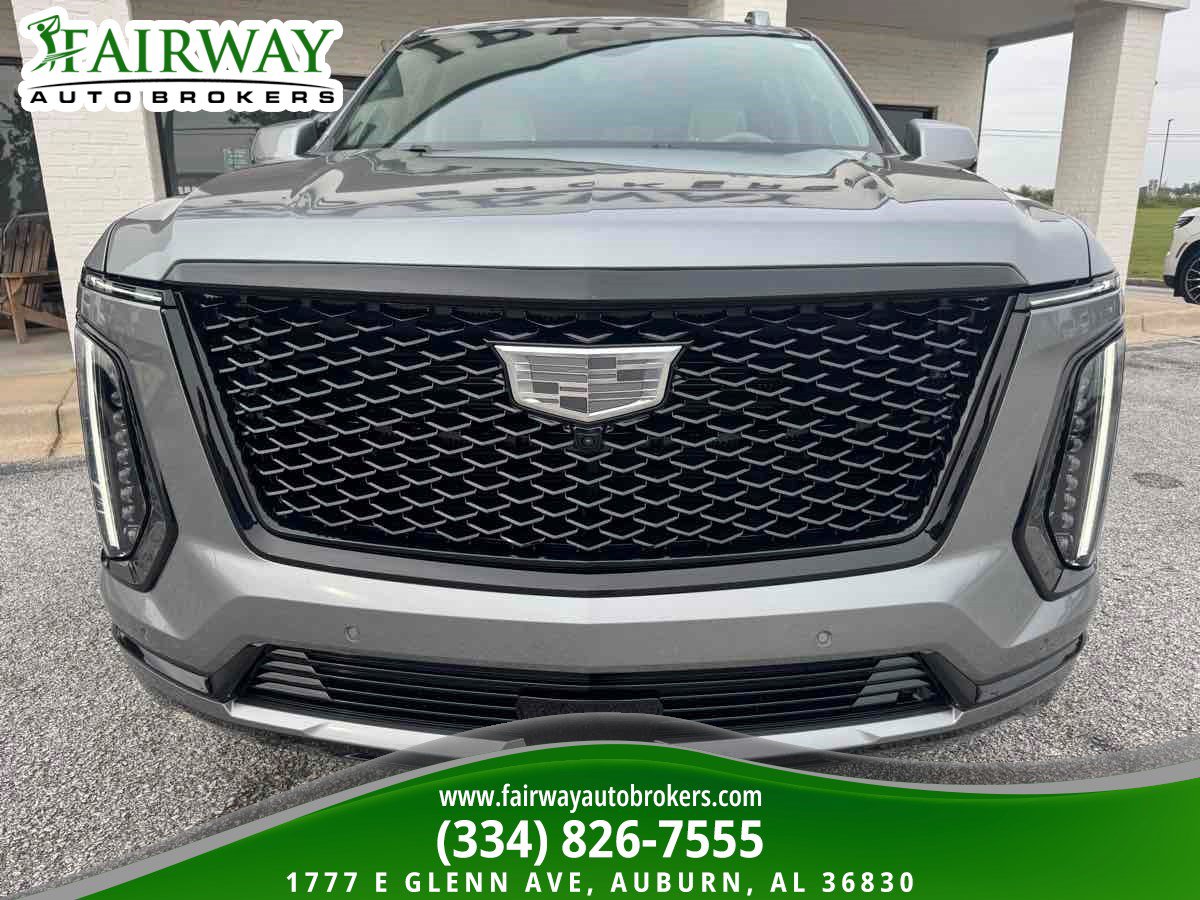Used 2026 Cadillac Escalade Platinum Sport w/ LPO, ONYX Package AWD/4WD image 3