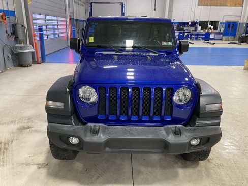 Used 2019 Jeep Wrangler Unlimited Sport S image 2