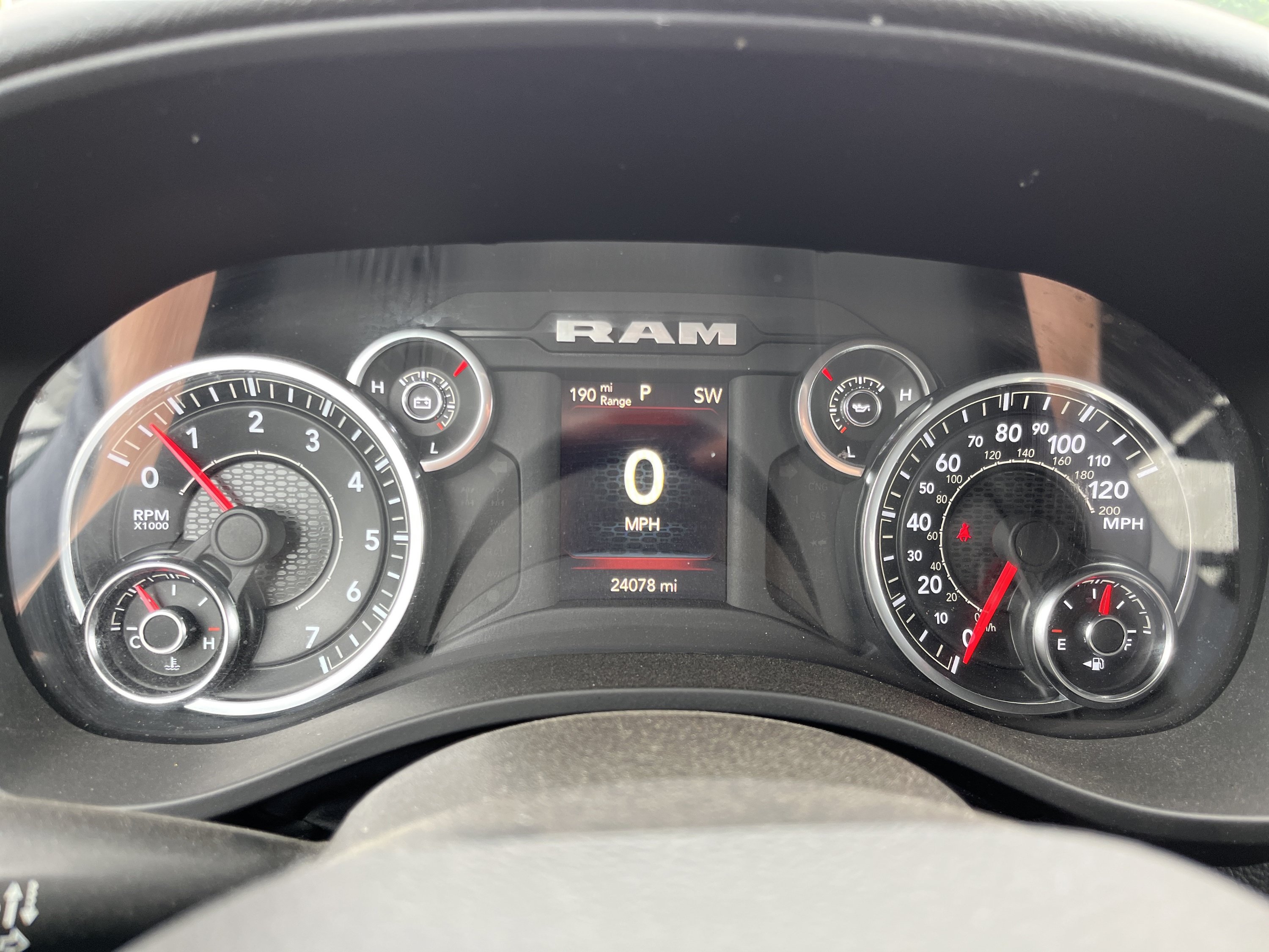 Used 2024 RAM 1500 Big Horn AWD/4WD image 16