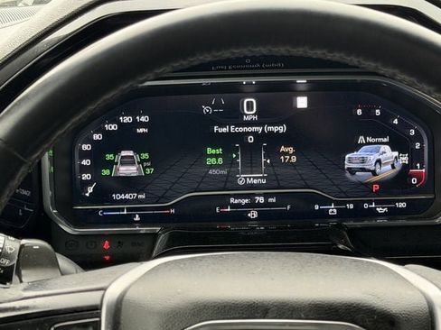 Used 2022 GMC Sierra 1500 SLT image 16