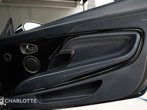 Used 2019 Aston Martin DB11 Volante RWD image 30