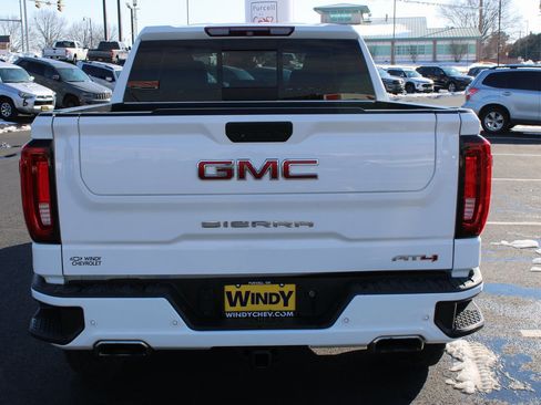 Used 2019 GMC Sierra 1500 AT4 w/ AT4 Premium Package AWD/4WD image 7