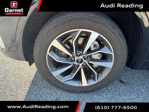 Used 2023 Audi Q5 2.0T Premium w/ Convenience Package AWD/4WD image 9