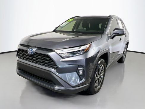 Used 2023 Toyota RAV4 XLE Premium AWD/4WD image 10