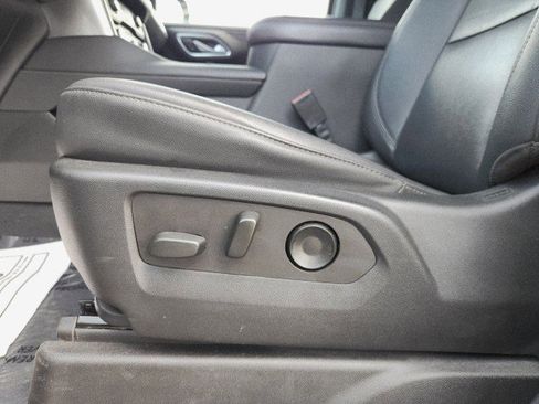 Used 2022 Chevrolet Tahoe LT w/ Luxury Package image 37