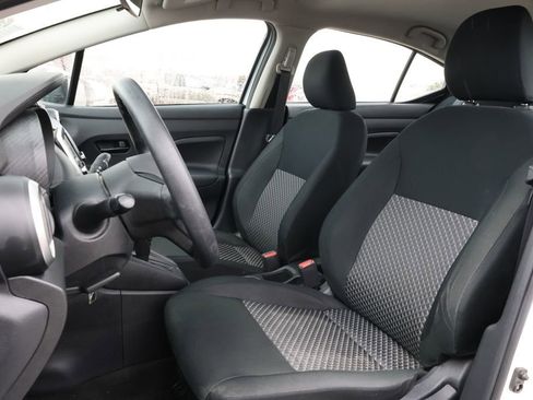 Used 2024 Nissan Versa S w/ Trunk Package image 24