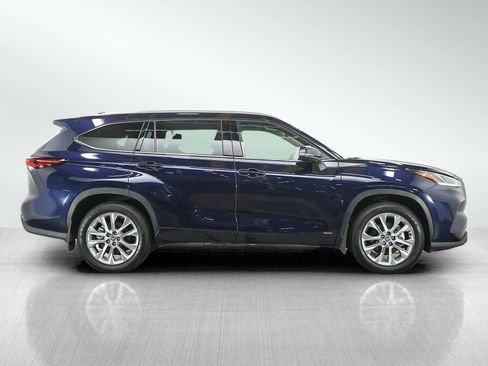 Used 2026 Toyota Highlander Limited AWD/4WD image 6