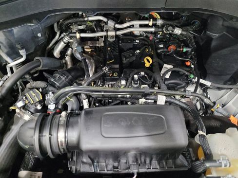 Used 2021 Ford Explorer 4WD image 30