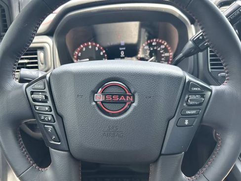 Used 2023 Nissan Titan PRO-4X w/ Pro-4x Convenience Package AWD/4WD image 34