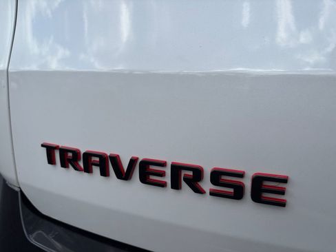 Used 2021 Chevrolet Traverse Premier w/ Redline Edition image 11