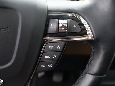 Used 2024 Lincoln Navigator Reserve AWD/4WD image 18