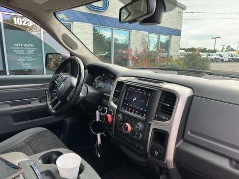 Used 2019 RAM 1500 Big Horn AWD/4WD image 12