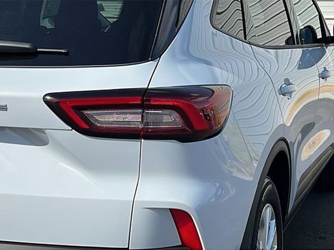 New 2025 Ford Escape Active image 9
