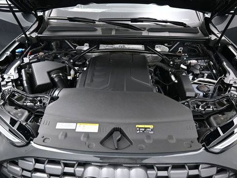 New 2025 Audi Q5 Prestige image 15