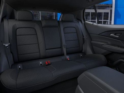 Used 2026 Chevrolet Equinox EV LT image 17