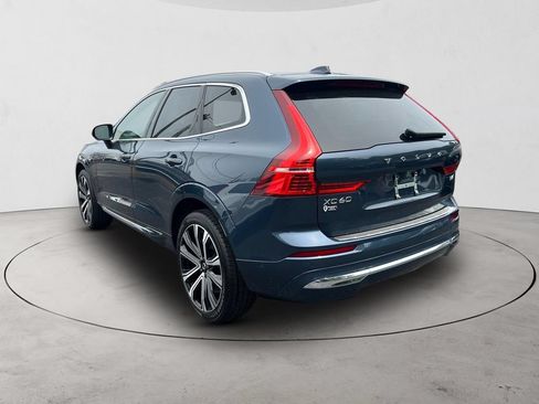 Certified 2023 Volvo XC60 B6 Ultimate w/ Protection Package Premier AWD/4WD image 3