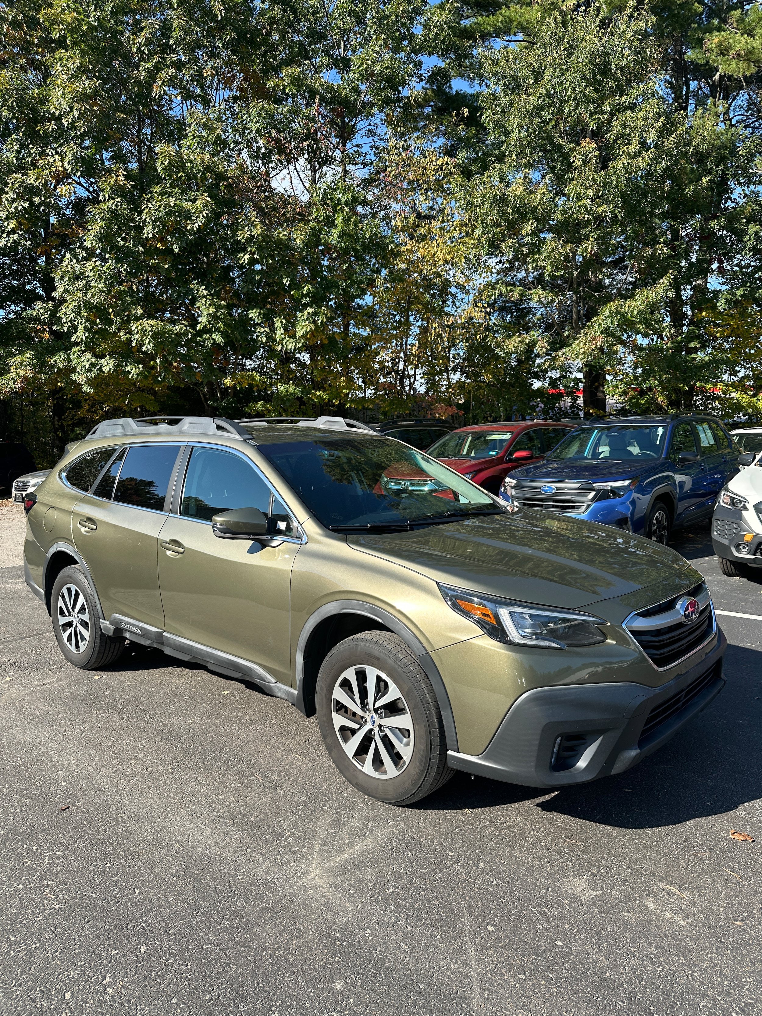 Used 2020 Subaru Outback Premium AWD/4WD image 4