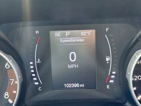 Used 2020 Jeep Compass Latitude AWD/4WD image 21