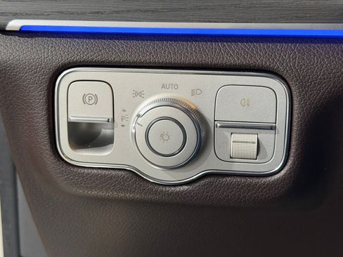 Used 2020 Mercedes-Benz GLS 580 4MATIC image 18