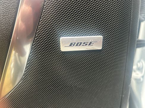 Used 2022 Chevrolet Suburban Premier image 22