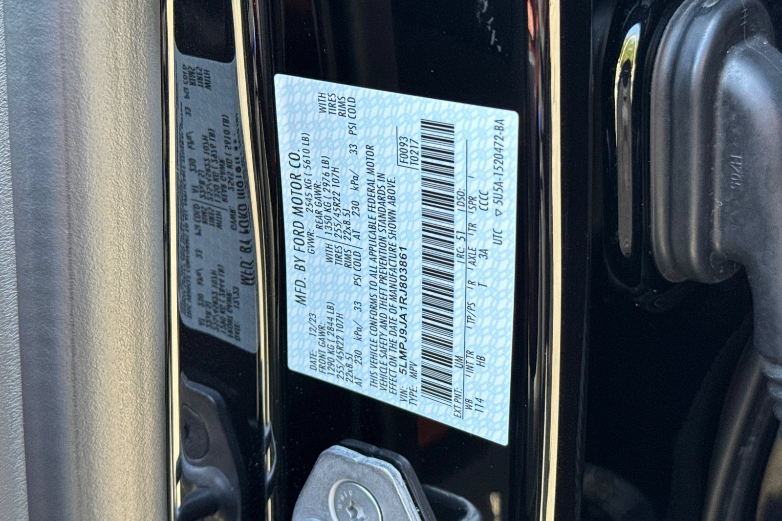 Certified 2024 Lincoln Nautilus Black Label AWD/4WD image 30