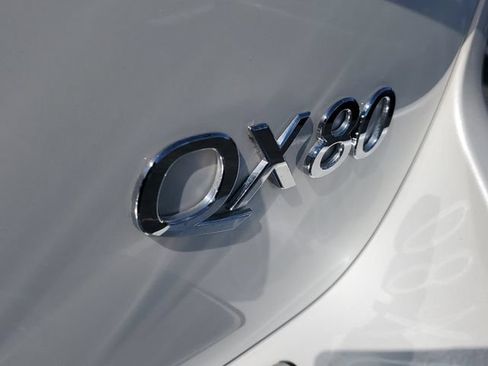 Used 2024 INFINITI QX80 Sensory AWD/4WD image 6
