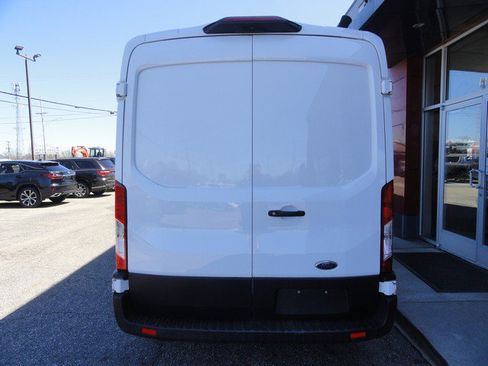 Used 2019 Ford Transit 250 130 Medium Roof image 8