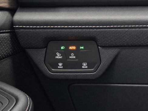 New 2026 Volkswagen Atlas SEL AWD/4WD image 23