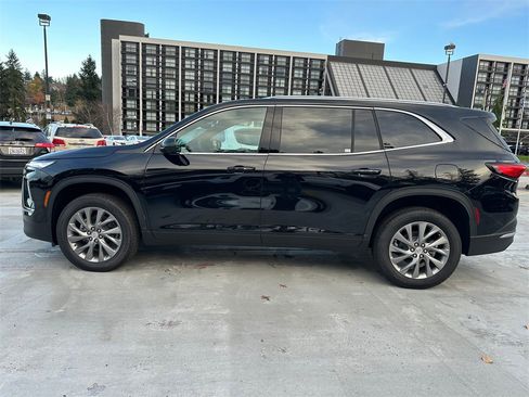 New 2026 Buick Enclave Preferred w/ Power Package image 2