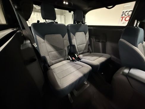 Used 2023 Ford Bronco Outer Banks image 6