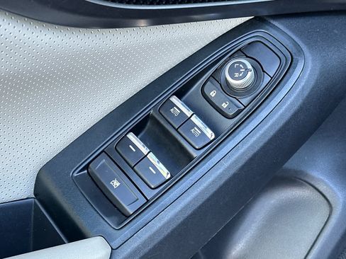 Used 2019 Subaru Impreza 2.0i Limited AWD/4WD image 13