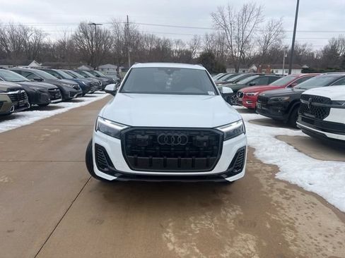 New 2026 Audi Q7 2.0T Premium AWD/4WD image 2